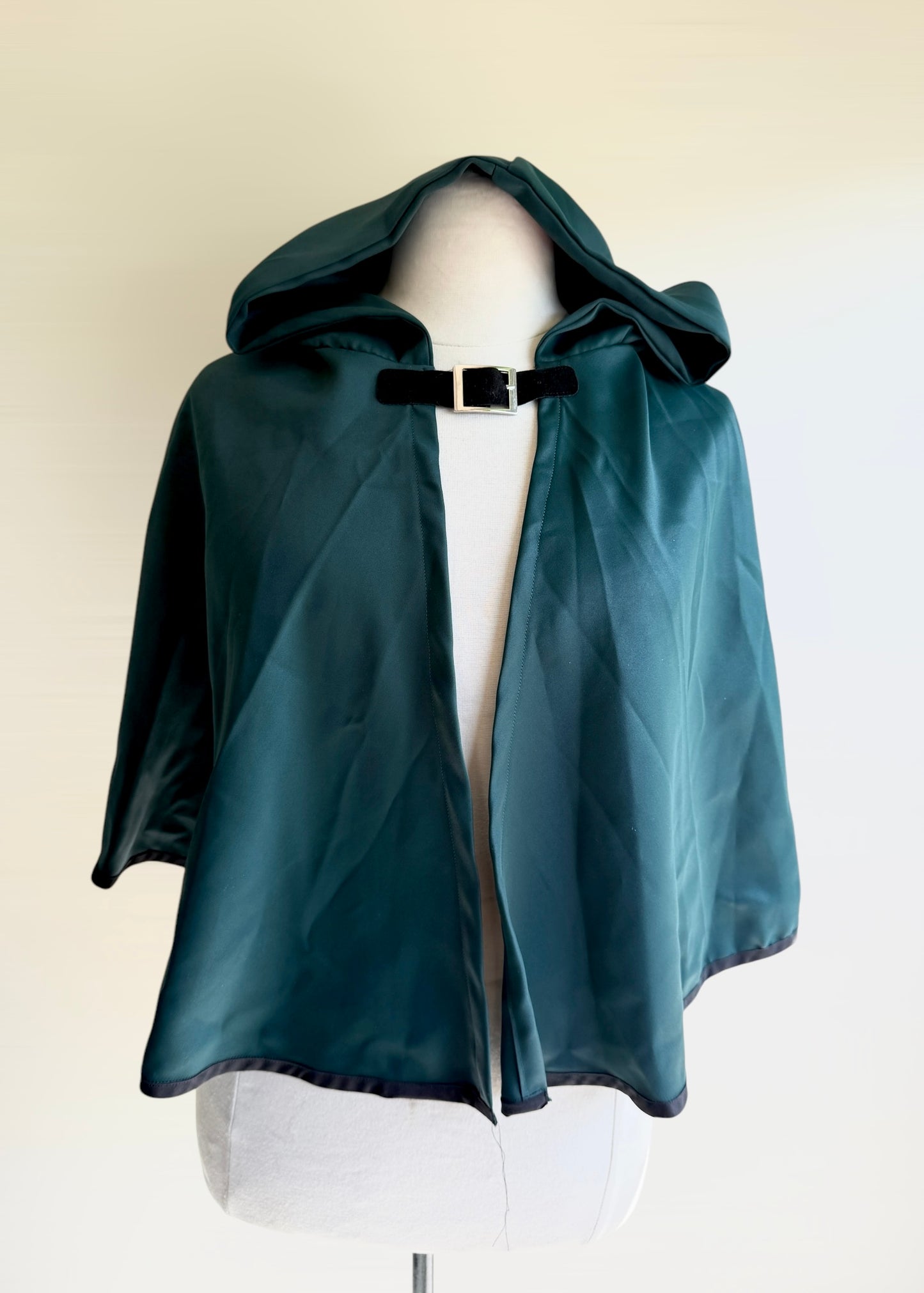 Elven Cape | Woodland Goblincore Green Forest Cloak | Hooded Cowl Renaissance Capelet