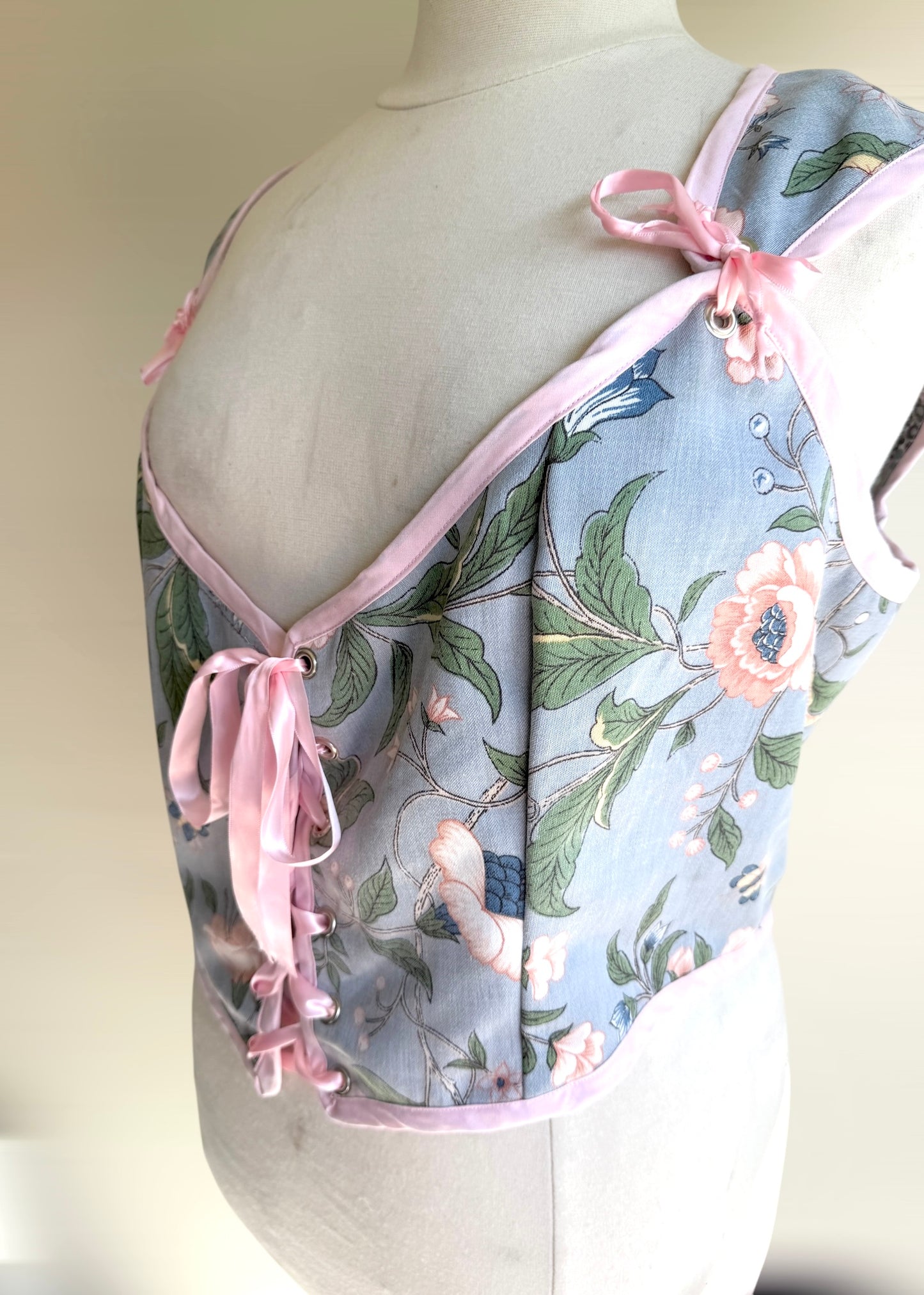 Floral Corset Vest | Cottagecore Bodice | Fairycore Fantasy Overbust Top | Renaissance Costume Cosplay | Victorian Dark Academia Bustier