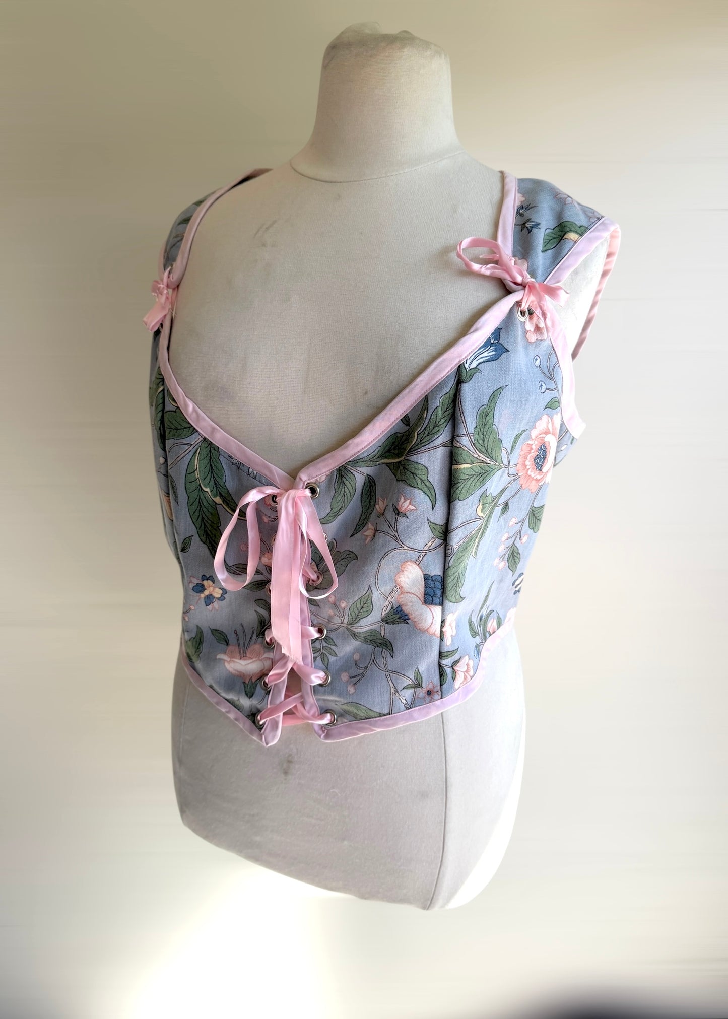 Floral Corset Vest | Cottagecore Bodice | Fairycore Fantasy Overbust Top | Renaissance Costume Cosplay | Victorian Dark Academia Bustier