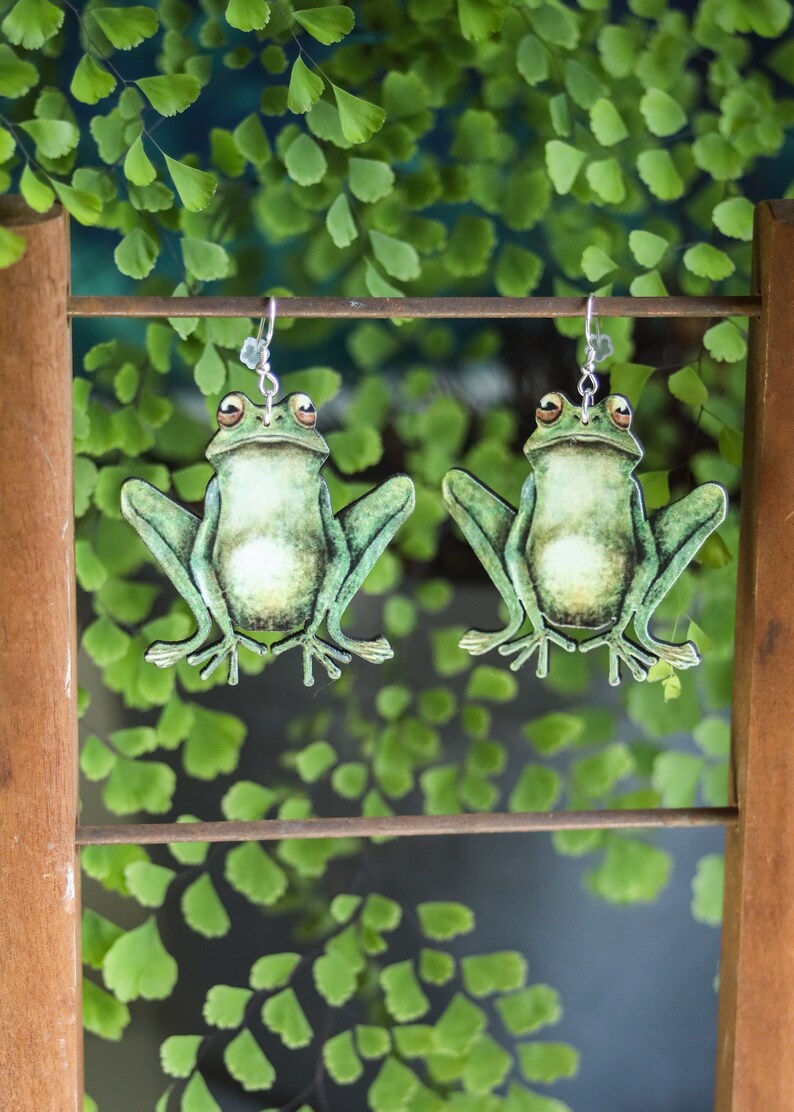 Frog Earrings | Green Toad Goblincore Jewelry | Witchy Cottagecore Fairycore Dangles | Amphibian Froggie Kawaii Laser Wood Cuts