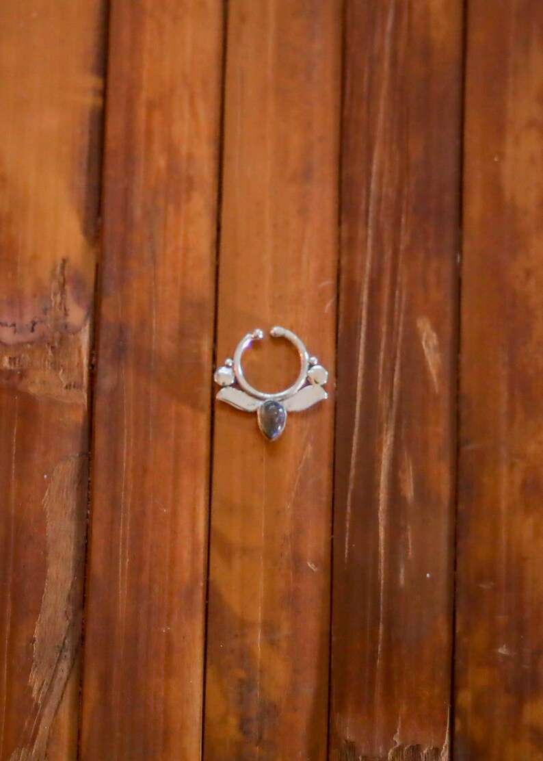 Silver Fake Septum Ring | Elven Fairycore Faux Nose Jewelry | Clip On Tribal Septum Ring | Festival Witchy Gothic Boho Fake Nostril Piercing