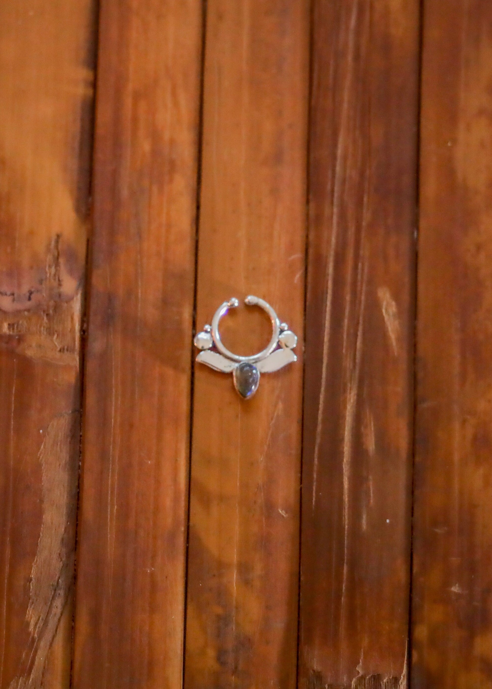 Silver Fake Septum Ring | Elven Fairycore Faux Nose Jewelry | Clip On Tribal Septum Ring | Festival Witchy Gothic Boho Fake Nostril Piercing