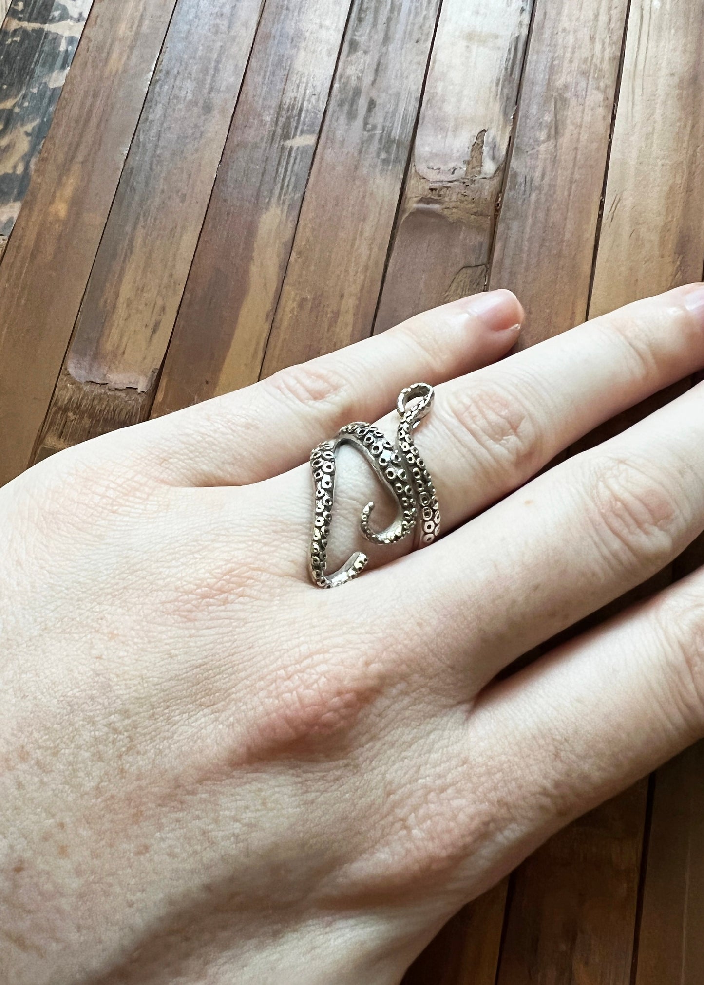Octopus Tentacle Ring | Sterling Silver Steampunk Gothic Jewelry | Giant Squid Ocean Creature Cephalopod Kraken | Streetwear Boho Unisex