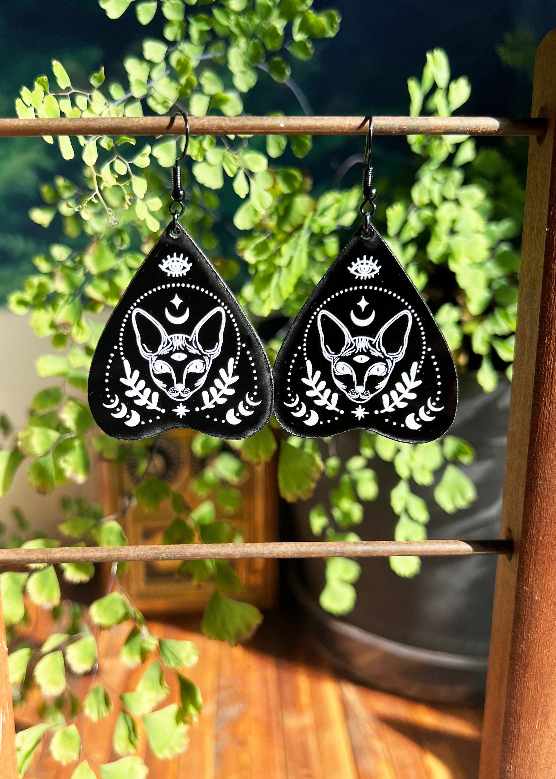 Black Acrylic Earrings | Trippy Third Eye Cat Jewelry | Witch Goth Psychedelic Fantasy Charm | Dark Academia Mystical Planchette Dangles