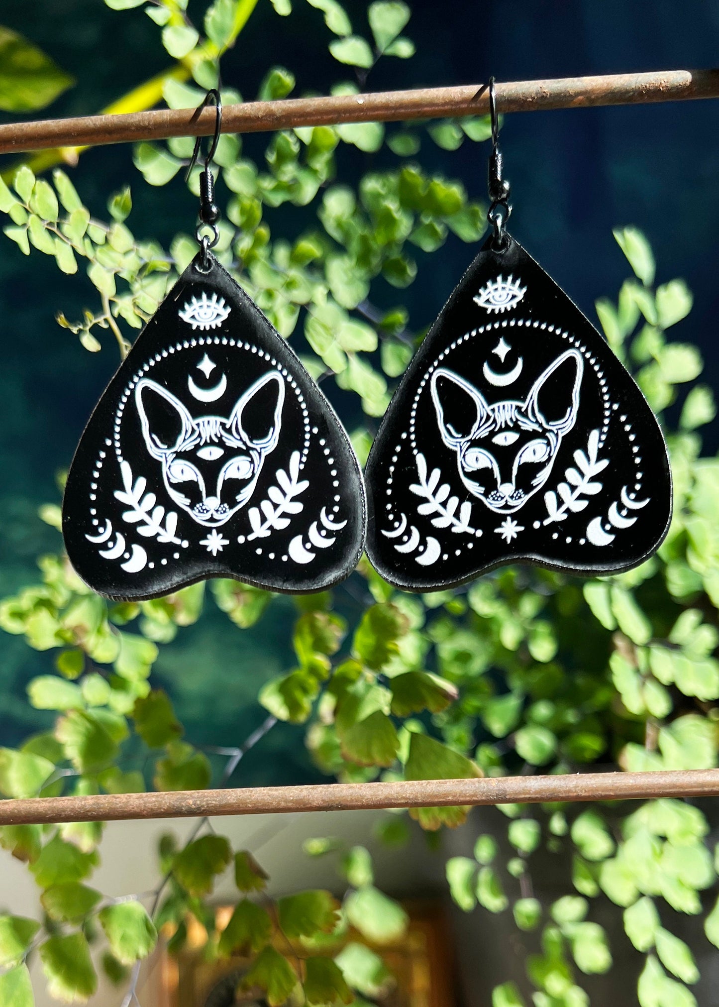 Black Acrylic Earrings | Trippy Third Eye Cat Jewelry | Witch Goth Psychedelic Fantasy Charm | Dark Academia Mystical Planchette Dangles