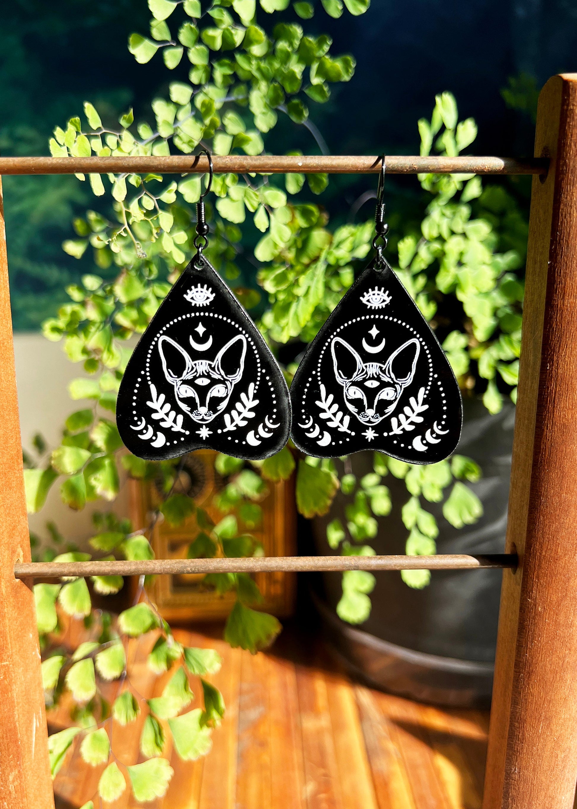 Black Acrylic Earrings | Trippy Third Eye Cat Jewelry | Witch Goth Psychedelic Fantasy Charm | Dark Academia Mystical Planchette Dangles